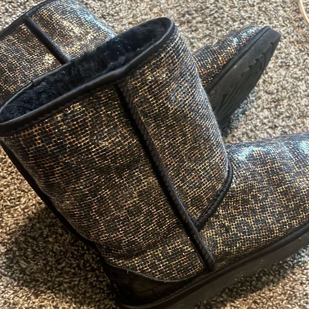 Cheetah Print ugg